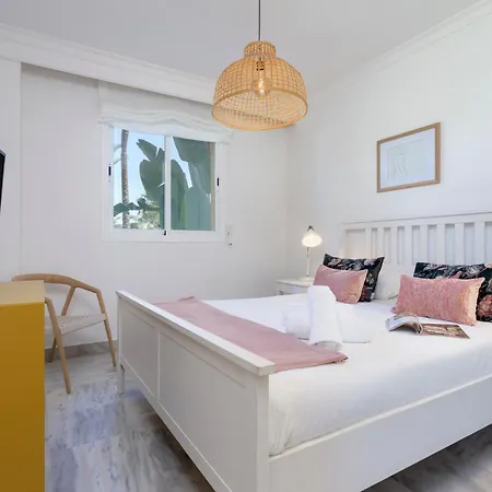 Апартаменты Bright Garden Puerto Banus By Rent Me Марбелья